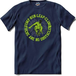 Run , Leap and Climb | Free Running - Free Runner - T-Shirt - Unisex - Navy Blue - Maat 4XL