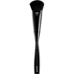NYX Professional Makeup - Pro Brush Angeled Buffing Brush