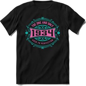 1934 The One And Only | Feest Kado T-Shirt Heren - Dames | Cobalt - Licht Roze | Perfect Verjaardag Cadeau Shirt | Grappige Spreuken - Zinnen - Teksten | Maat S