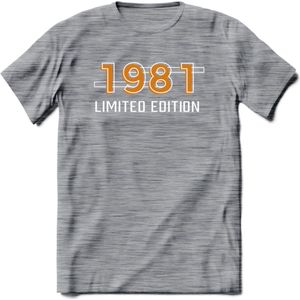 1981 Limited Edition T-Shirt | Goud - Zilver | Grappig Verjaardag en Feest Cadeau Shirt | Dames - Heren - Unisex | Tshirt Kleding Kado | - Donker Grijs - Gemaleerd - XL