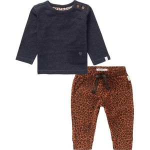 Noppies - Kledingset - 2delig - broek Berville - bruin met panterprint - shirt Strood grijs - Maat 56
