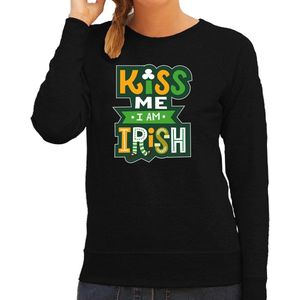 St. Patricks day sweater zwart voor dames - Kiss me im Irish - Ierse feest kleding / trui/ outfit/ kostuum S