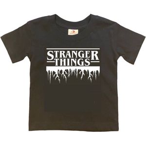STRANGER THINGS T-shirt Zwart met Witte Opdruk (maat 134/140)