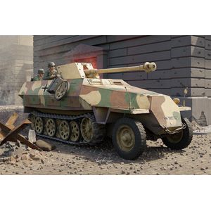 1:16 Trumpeter 00943 Sd.Kfz 251/22 Ausf. D - German Halftrack Plastic Modelbouwpakket