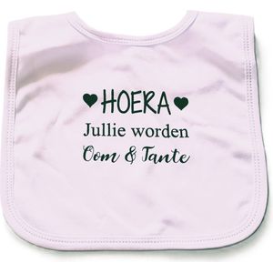 Baby slabbetje cadeau tekst hoera jullie worden oom en tante zwangerschap bekendmaking aankondiging voor de liefste aanstaande geboorte gaat gaan zwangerschapsaankondiging