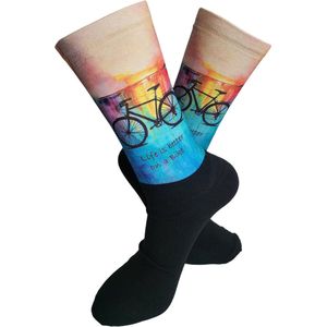 Verjaardag cadeau - Wielren fiets Sokken - Sokken - Fietsen - Valentijn cadeautje voor hem - Fiets - Valentijnsdag voor mannen - Leukesokken - Vrolijke sokken - Luckyday Socks - Aparte Sokken - Socks waar je Happy van wordt - Maat 41-45