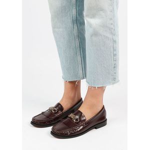 Sacha - Dames - Bruine leren loafers met goudkleurige chain - Maat 41