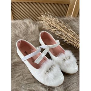 meisjesschoenen-luxe feestschoenen-kinderschoenen-leren ballerina- schoenen met enkelband-klittenbandsluiting-pluche-parels- strass steentjes-kleur wit-bruidsmeisjes-bruiloft-doopsel-feest-verjaardag-fotoshoot- maat 29