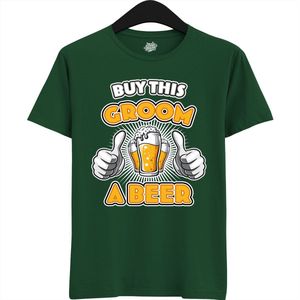 Buy This Groom A Beer | Vrijgezellenfeest Cadeau Man - Groom To Be Bachelor Party - Grappig Bruiloft Bruidegom Heren Shirt - T-Shirt - Unisex - Bottle Green - Maat 4XL