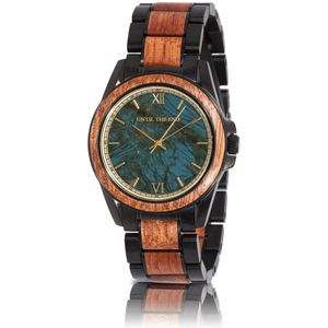 HOT&TOT | Polaris - Houten horloge heren - 42 mm - Zwitsers uurwerk - Labradoriet steen - Rozenhout - Zwart RVS - Goud