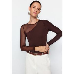 Trendyol Bruine Tule Gedetailleerde Elastische Gebreide Bodysuit Met Drukknopen Twoaw24Bd00021