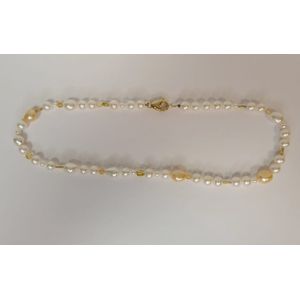 Parel ketting – zoetwater - collier – 18 karaat – citrien - ketting – sale juwelier Verlinden St. Hubert van €495,= voor €409,=