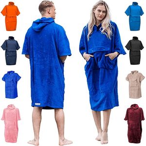 Belieff Poncho voor Dames en Heren - Extra Dikke Badstof Water Absorberend - Surf Poncho - Omkleed Handdoek Volwassenen - Omkleed Poncho - Comfortabel Zacht - Egyptische Katoen - Blauw