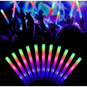 Partizzle 24x Foam Led Sticks - Glow in the dark - Festival / Koningsdag Feest - Verjaardag Party Versiering - Lichtstaaf - Gekleurd