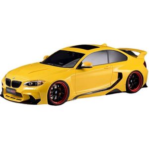 De 1:18 Diecast Modelcar van de BMW M235 Darwinpro MTC Black Sails Widebody van 2015 in Yellow. Dit model is begrensd door 199 stuks. De fabrikant van het schaalmodel is GLM-Models. Dit model is alleen online beschikbaar