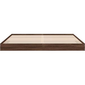 vidaXL-Bedframe-bewerkt-hout-bruin-eikenkleur-200x200-cm