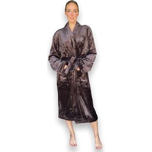 Badjas bruin - fleece badjas dames en heren - badjas voor hem & haar - sjaalkraag, opgestikte zakken & ceintuur - ultrazacht & warm - L