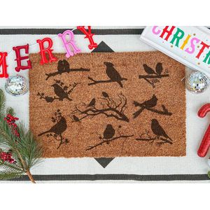 Winter Birds On Branch | 90x60 cm | Nieuwe huis cadeau | Ingangsmat | Deurmat met stijl | Verhuizing cadeau | Praktisch & trendy | Perfect voor binnenkomst | Cadeau voor nieuwe woning