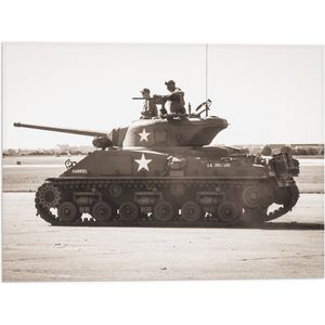 WallClassics - Vlag - Tank uit het Leger in het Zwart Wit - 40x30 cm Foto op Polyester Vlag