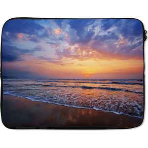 Laptophoes 15.6 inch - Zee - Zon - Kleuren - Laptop sleeve - Binnenmaat 39,5x29,5 cm - Zwarte achterkant