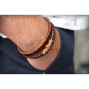 Urn-Crematie-as heren lederen armband-Handgemaakt!-Sieraad wordt voor u op maat gemaakt!- Bruin Lederen heren armband met crematie-as verwerkt in bedel van glas- crematie-as glas bedel-gekernd-Herinneringsarmband-Assieraad-Heren sieraad-As armband