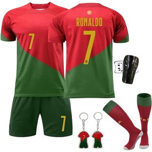 Ronaldo Voetbalshirt - Met Short - Met 1 Paar Sokken - Met Sleutelhanger & Kniebescherming