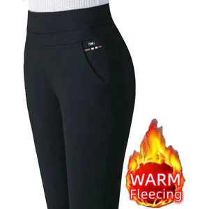 Dames Thermo Broek – Zwart met bruine fleece voering – Maat M – Winter Pencil Pants