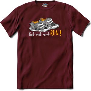 Get Out And Run! | Hardlopen - Rennen - Sporten - T-Shirt - Unisex - Burgundy - Maat XXL