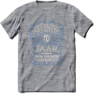 70 Jaar Legendarisch Gerijpt T-Shirt | Blauw - Grijs | Grappig Verjaardag en Feest Cadeau Shirt | Dames - Heren - Unisex | Tshirt Kleding Kado | - Donker Grijs - Gemaleerd - L