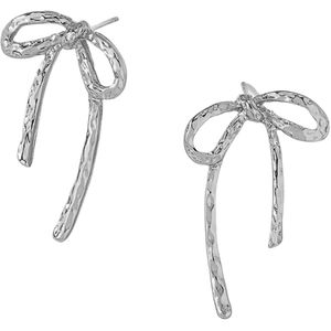 Oorbellen Dames Zilverkleurig staal - Strik (Zilver) - Oorbellen Feest - Oorbellen meisje hangertjes - Oorbellen blad strikje - Oorbellen met hanger strik - Dames oorbellen hangers - Set
