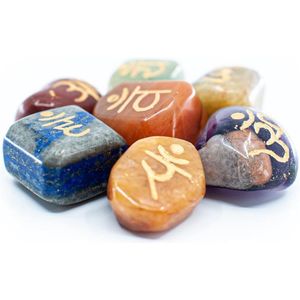 7 Chakra Edelsteen Trommelstenen met Sanskriet Letters