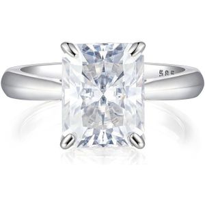 Luminara - 14k Witgouden Radiant Moissanite Verlovingsring met Hidden Halo - 2.7 karaat