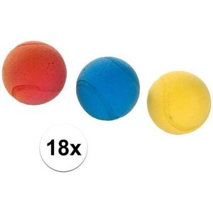 18x Foam/soft ballen gekleurd 7 cm