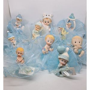 10 blauwe geboorte bedankjes babybeeldjes met chocoladebonen gemaakt voor babyshower geboorte