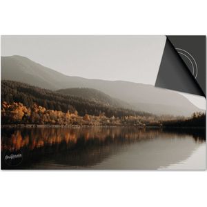Inductie beschermer 83x51,5 - afdekplaat inductie mat - Dietrix Kookplaat beschermer - Base - Herfst - Meer met bos en bergen