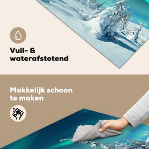 KitchenYeah® Inductie beschermer 78x78 cm - Noorderlicht - Sneeuw - Landschap - Winter - Den - Kookplaataccessoires - Afdekplaat voor kookplaat - Inductiebeschermer - Inductiemat - Inductieplaat mat