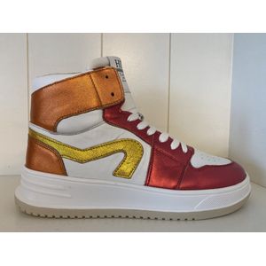 Hip sneaker maat 34