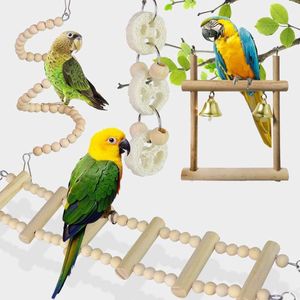 8 stuks vogelspeelgoed papegaaien kooi speelgoed natuurlijk hout opknoping schommel versnipperen kauwstokken papegaai speelgoed papegaai bijt speelgoed voor parkiet parkiet valkparkiet ara