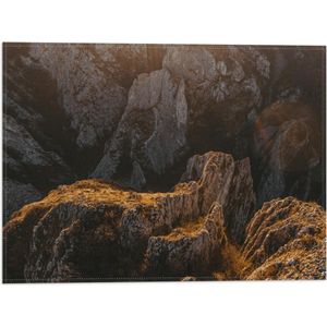WallClassics - Vlag - Punten van Rots - 40x30 cm Foto op Polyester Vlag