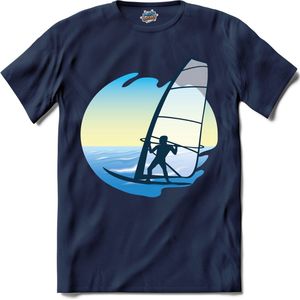Windzeilen Met Zeiler | Wind zeilen - Boot - Zeilboot - T-Shirt - Unisex - Navy Blue - Maat 3XL