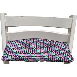 Gecoat zitkussen voor de Tripp Trapp kinderstoel van Stokke - Hortensia retro