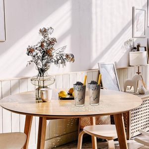 Kerst Placemats Sneeuwvlok Tafelonderzetters - Sneeuwvlok Achtbaan Tegen Beschermer - Kerst Beker Onderzetters - Vakantie Ronde Onderzetters - Pvc Feest Benodigdheden - Koffie - Set van 2