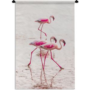Wandkleed Flamingo  - Roze flamingo's in het water bij Kenia Wandkleed katoen 120x180 cm - Wandtapijt met foto XXL / Groot formaat!