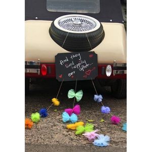 Partydeco Auto nummer (krijt) bordje met pompons en slingers