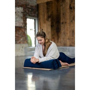 Pierre Sports - Yoga Bolster - Extra Lang - Van Gerecycleerd Materiaal - Duurzaam Yoga Rol - Zachte Versie - Donkerblauw