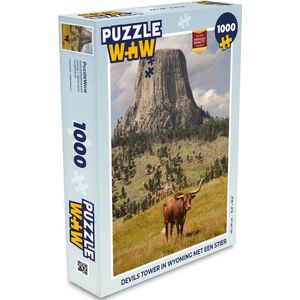 Puzzel Devils tower in Wyoming met een stier - Legpuzzel - Puzzel 1000 stukjes volwassenen