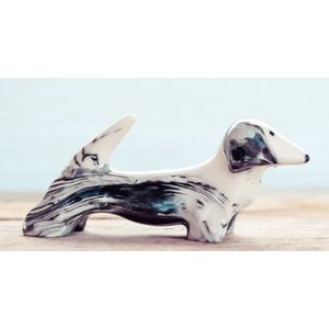 Teckel - hond - sieraden organiser - sieraden - ringhouder - sieradenhouder - ring - zwart - wit - grijs - zwart - marble look - porselein - beeld