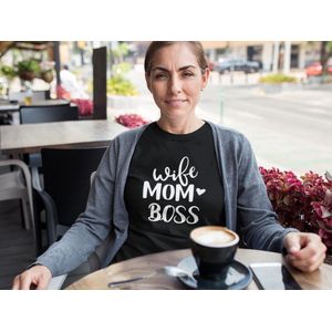 Wife Mom Boss Shirt | Trendy | Grappig | Tee | Hip | Mama | Verjaardagcadeau | Moederdag cadeau | Voor haar | Maat M