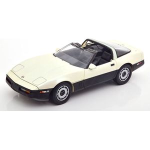 Chevrolet Corvette C4 Coupe 1986 Beige