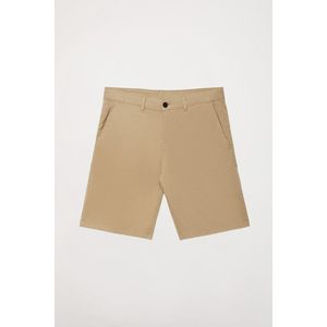 Zandkleurige bermuda met geborduurd logo, relaxed fit